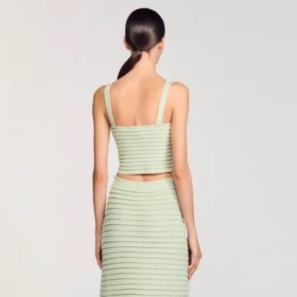 Merveilleux Rhinestone Trim Knit Crop Top - Picture 3 of 6